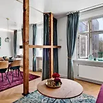 Stylish - Walk To Tivoli - Cafes Apartamento Copenhaga