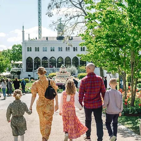 Stylish - Walk To Tivoli - Cafes Köpenhamn