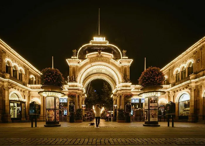 Stylish - Walk To Tivoli - Cafes 아파트